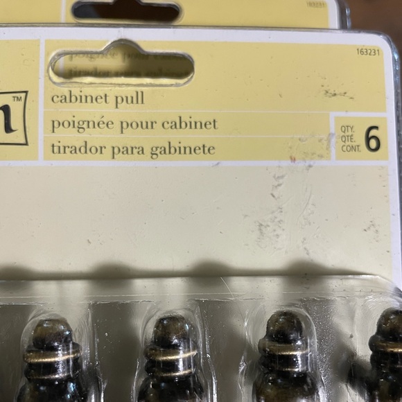 NWOT sealed cabinet pulls - Picture 2 of 6